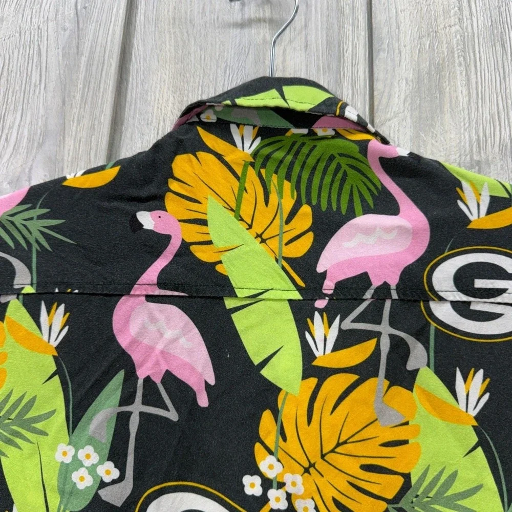 NFL Green Bay Packers Mens Large Flamingo Tropical Viscose Button Up Shirt Black